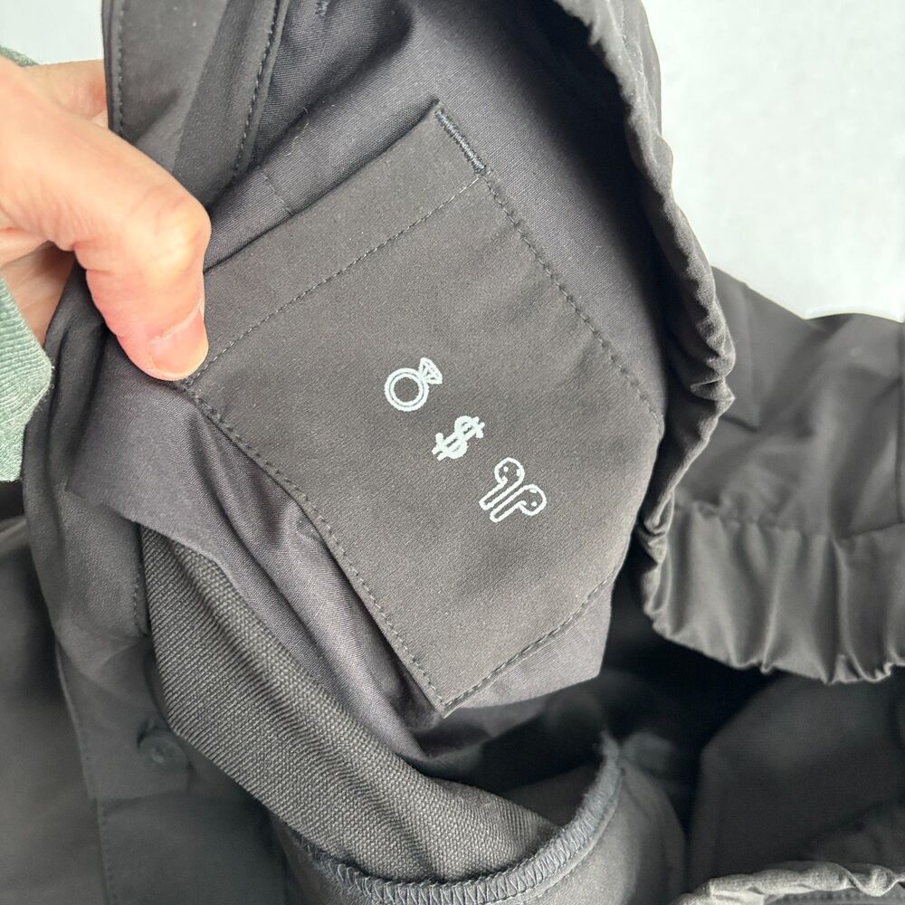 FIGS Pro High Waisted Wide Leg Trouser in Black - Picture 6 of 9